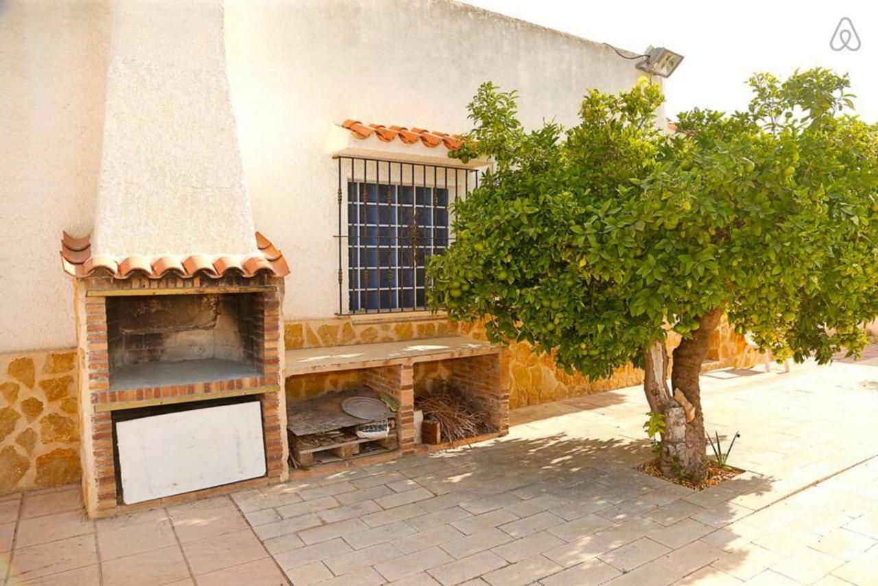 Arenales Great Home With Ac, Pool And Barbecue Arenales del Sol Kültér fotó